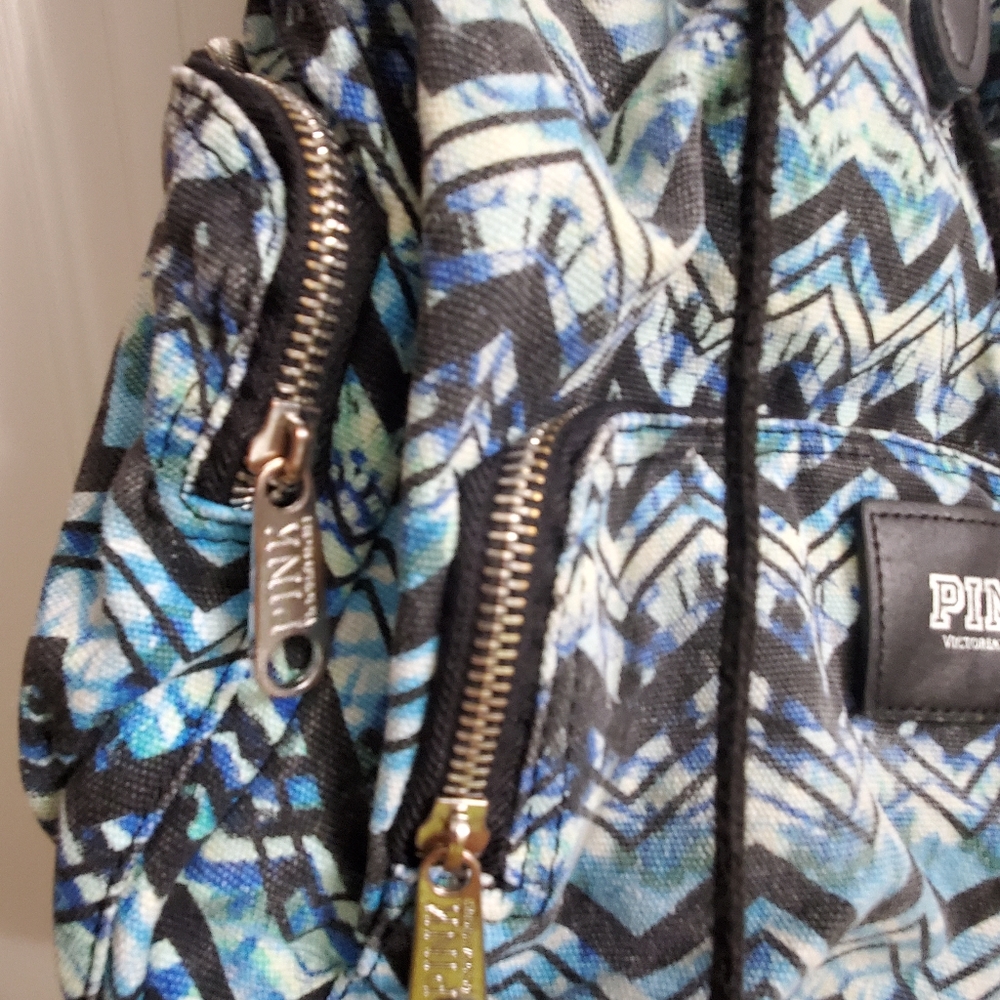 Pink Vs Backpack - image 5